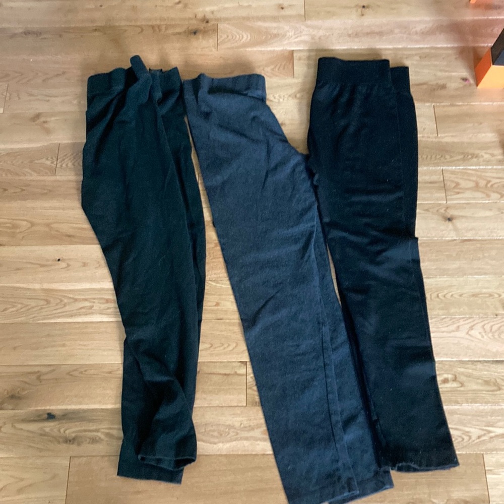 Three stretch leggings